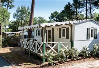 Mobile home 2 bedrooms 5 people - 5-star campsite in Charente-Maritime