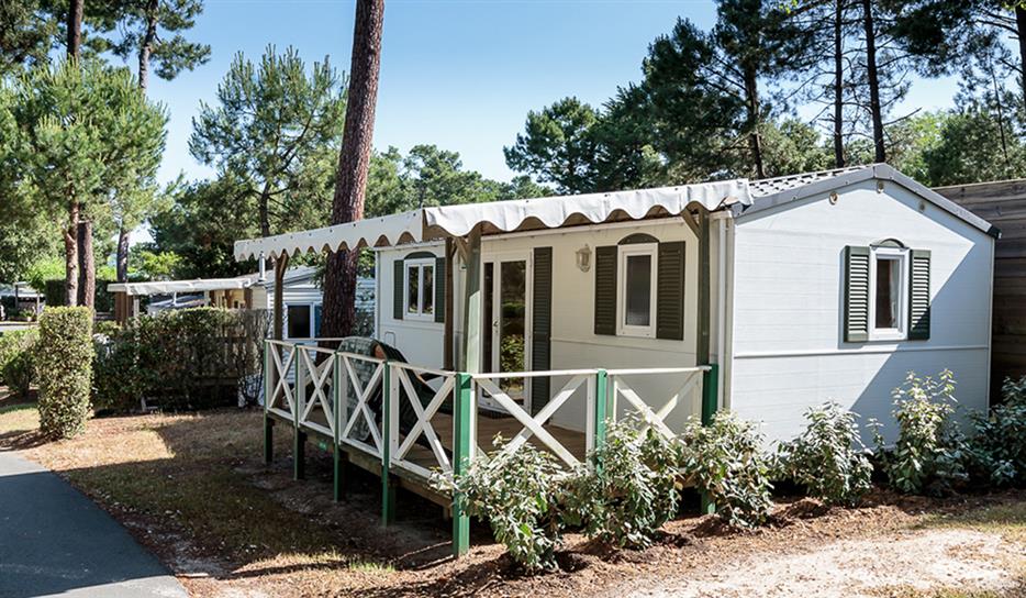 Mobile home 2 bedrooms 5 people - 5-star campsite in Charente-Maritime