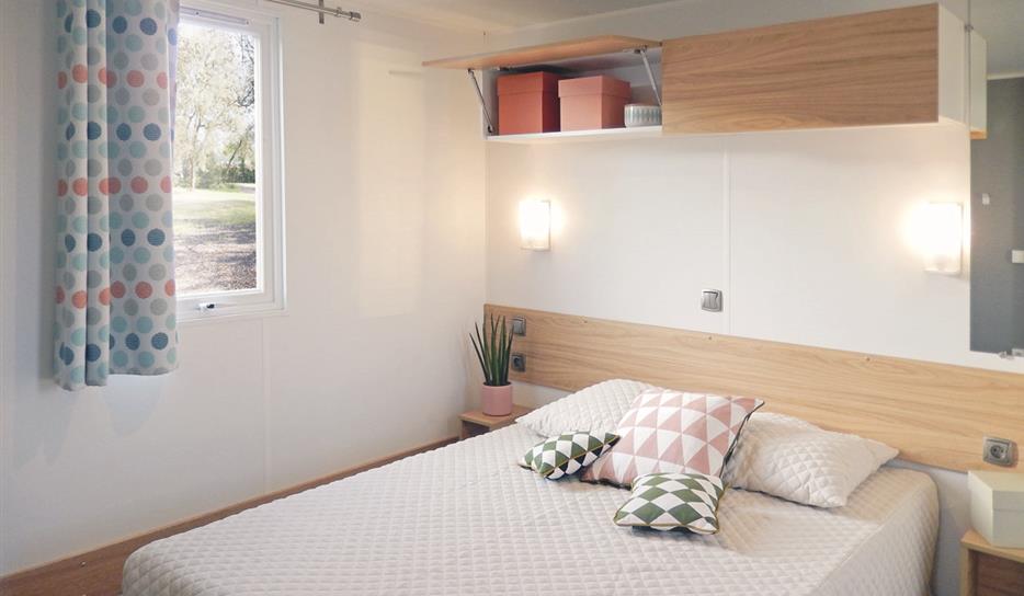 Accessible mobile home Pins 2 bedrooms with ramp in Charente-Maritime