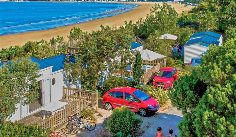 3 bedroom sea view mobile home beachfront 5-star campsite holiday rental Charente-Maritime 