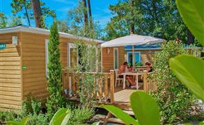 Mobile home 2 bedrooms - Beachfront campsite near Royan