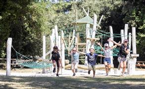 Parc la Gironde - Piscine bord de plage - Camping Saint Georges de Didonne 